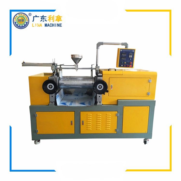 《揭秘三輥開煉機:高效煉膠的秘密武器-2